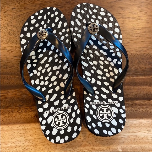 Tory Burch Shoes - Tory Burch flip flops